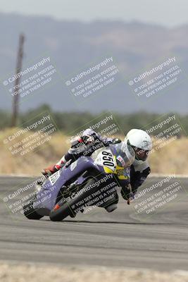 media/Apr-18-2025-CVMA Friday Practice (Fri) [[88baa45499]]/Racer 3/Session 5 (Turn 16)/